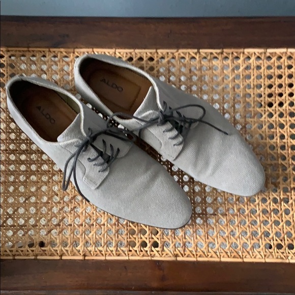 Grey suede shoes - Picture 4 of 7